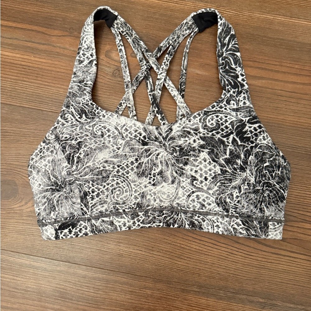 Lululemon Athletica Black and White Patterned Sports Bra